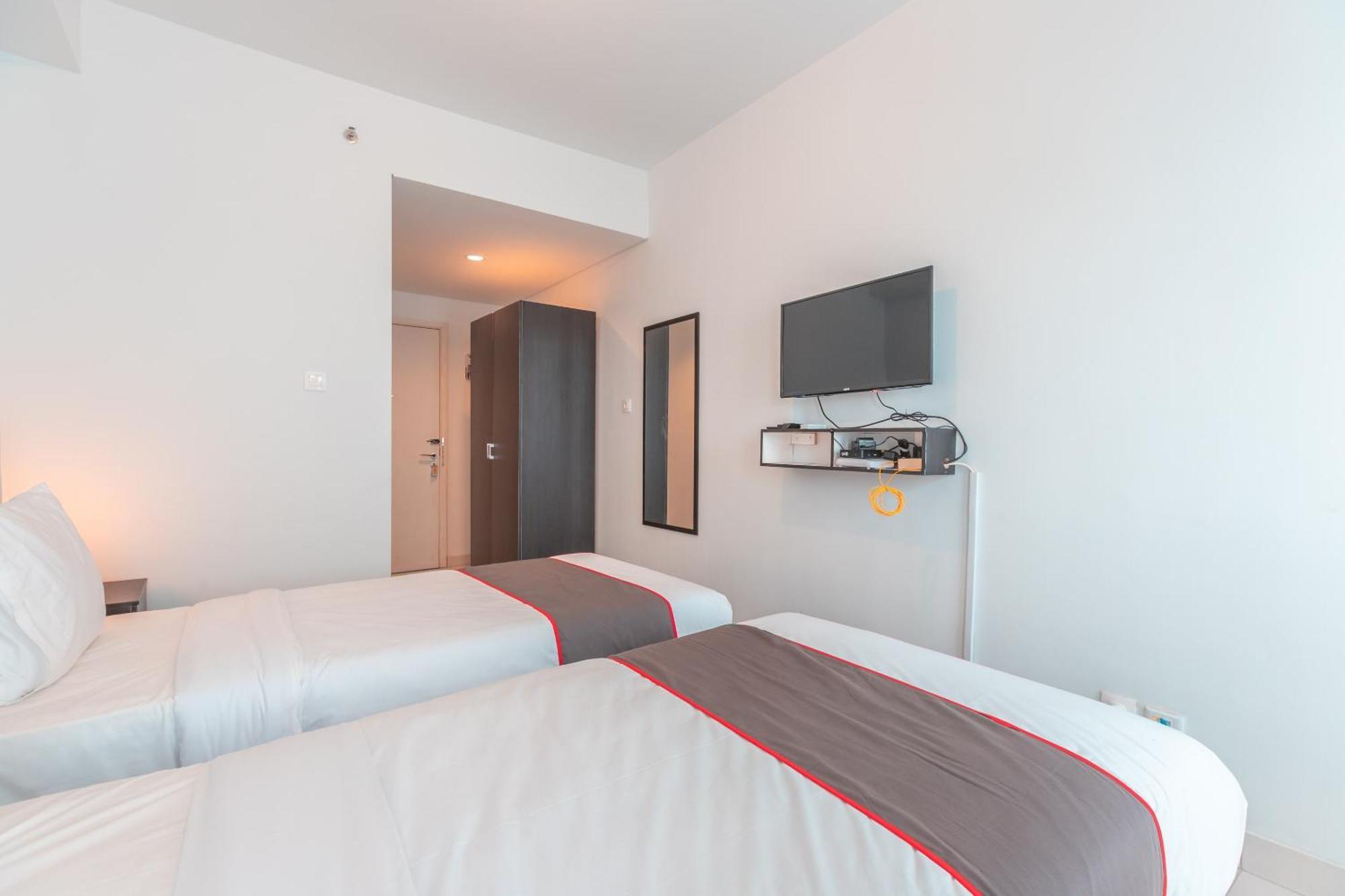 Capital O Urbano Hotell Bekasi Exteriör bild